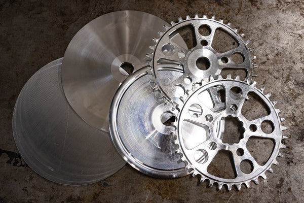 White Industries Chainrings: Made from Scratch in the USA - AVT.Bike