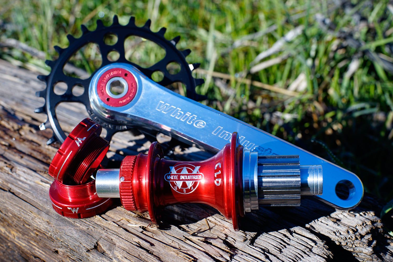 Making it all match with White Industries - AVT.Bike