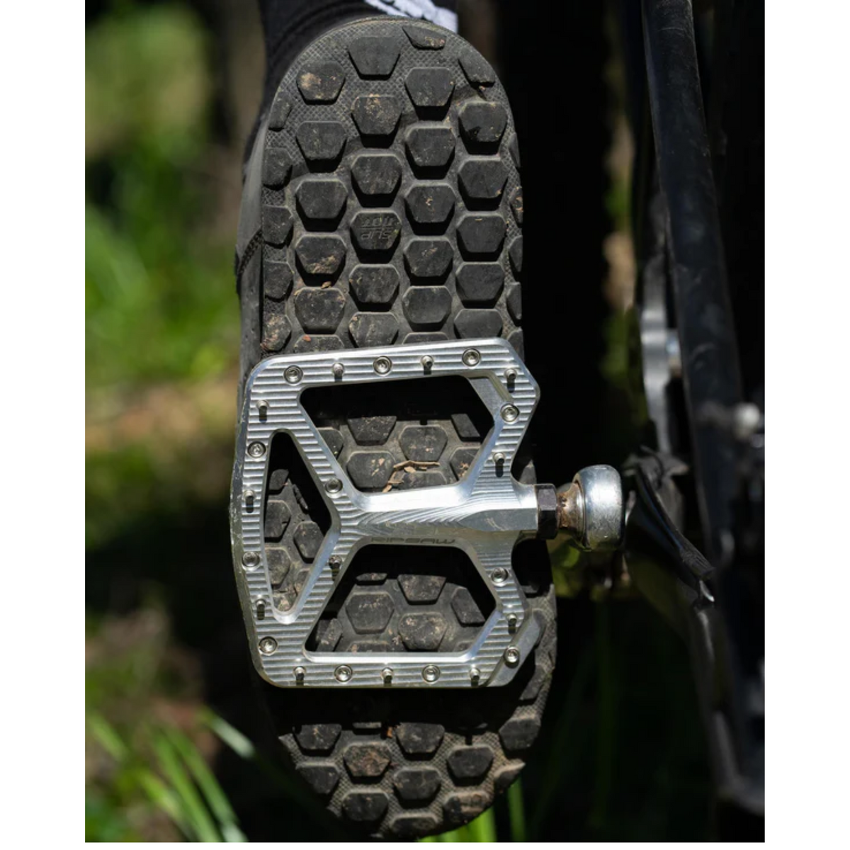 Wolf Tooth Ripsaw Aluminum Pedals