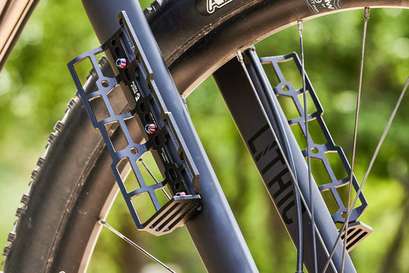 Wolf Tooth Morse Cargo Cage with Straps