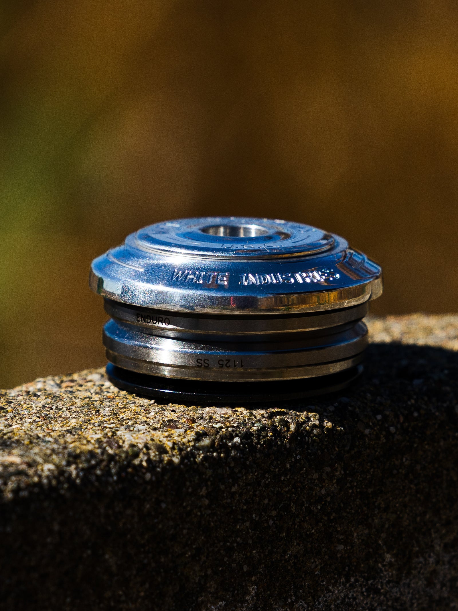 White Industries IS42/IS42 Integrated Headset