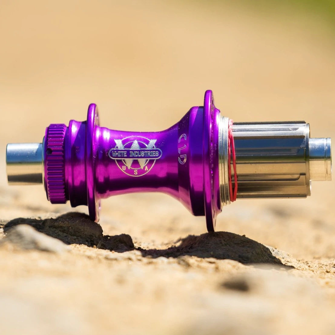 White Industries CLD Rear Road, Cyclocross and MTB Hub | AVT - AVT White Industries CLD Rear Road, Cyclocross and MTB Hub | AVT - AVT