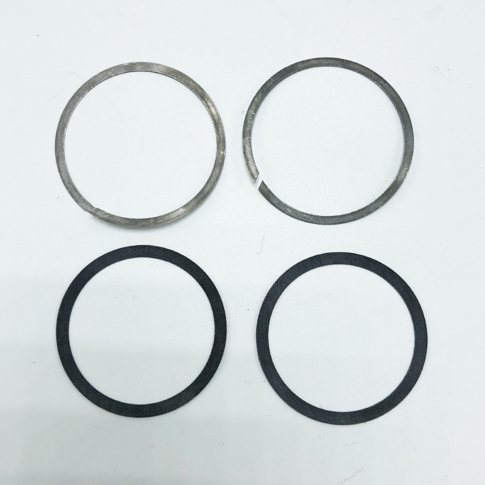 Chris King 1-1/2 Inch Seal & Snapring Kit PHS640