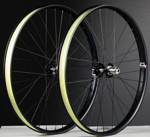 Velocity Alloy / White Industries Mountain Wheelset (Blunt SS