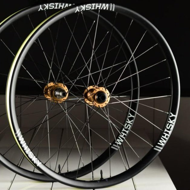 Whiskey carbon clearance rims